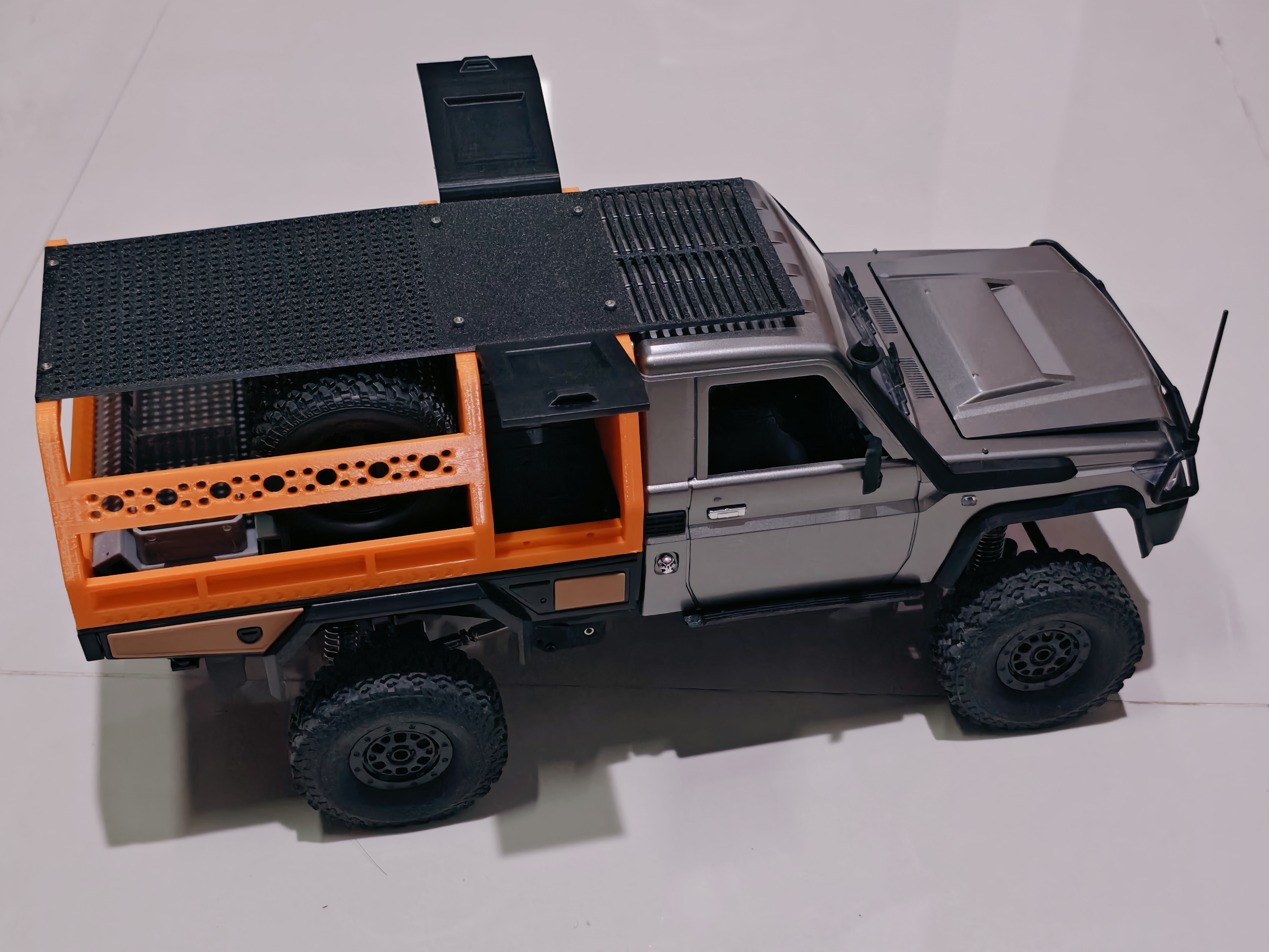 Storage Holder MN82s