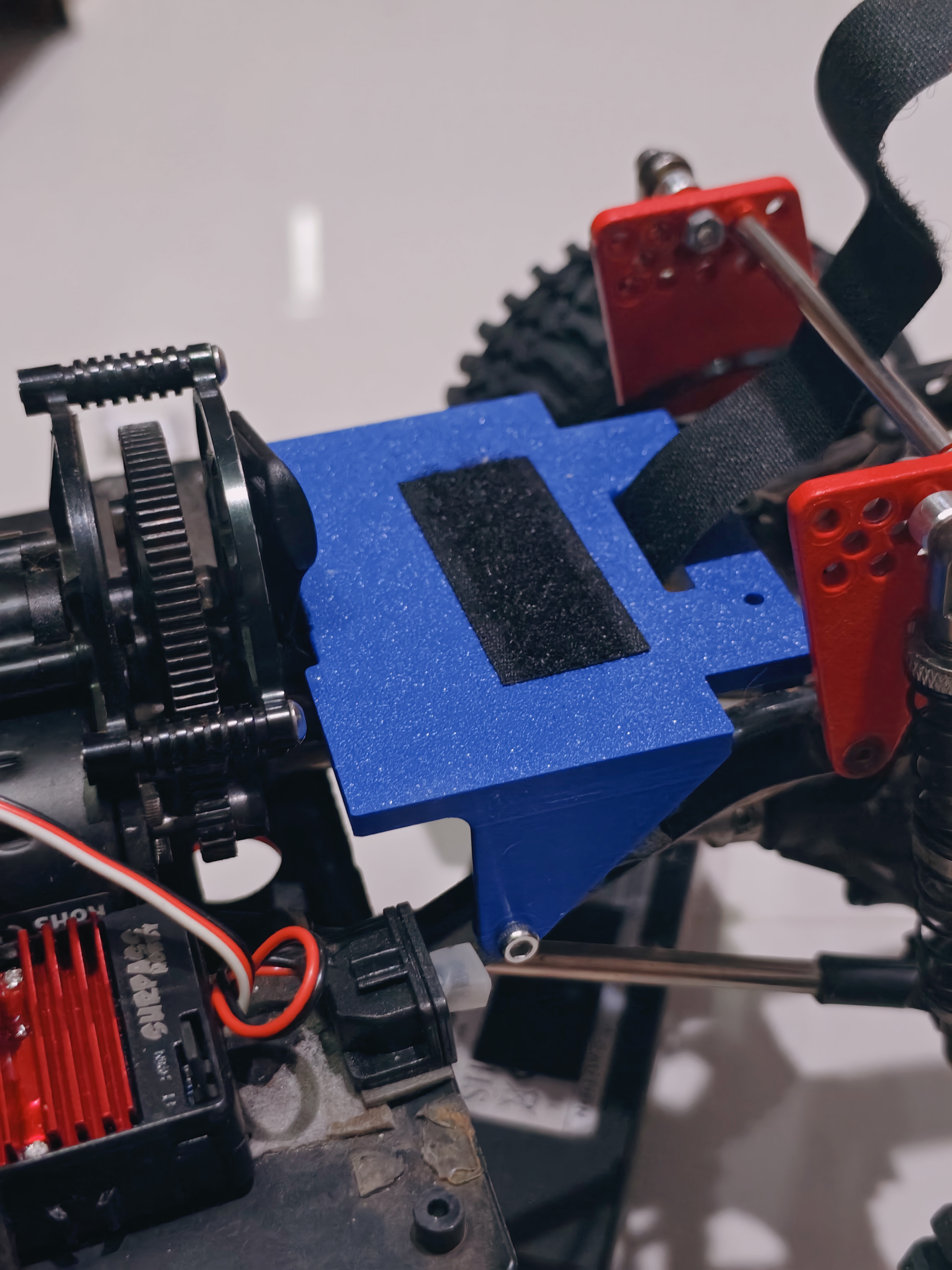 Battery Holder untuk chassis SCX10 C Frame